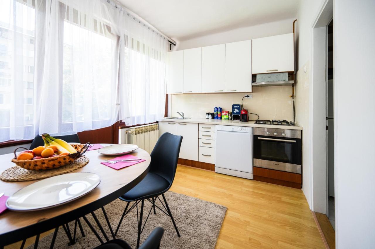Cozy One-Bedroom Apartment Near City Center Sarajevo Luaran gambar