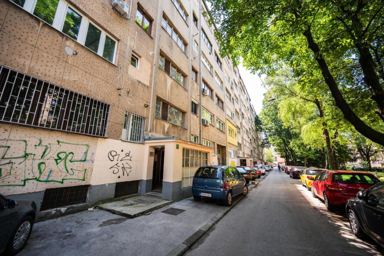 Cozy One-Bedroom Apartment Near City Center Sarajevo Luaran gambar