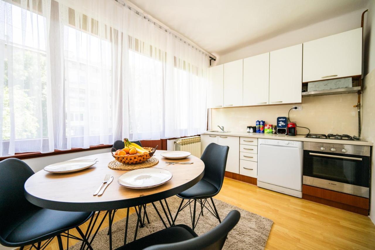 Cozy One-Bedroom Apartment Near City Center Sarajevo Luaran gambar